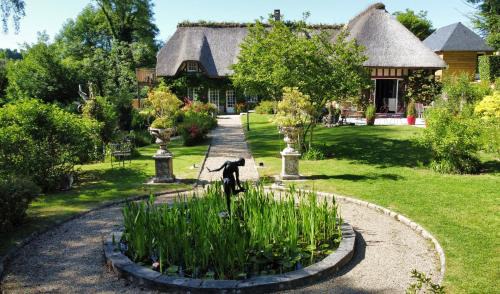 Genneville House | LA FONTAINE ROMY