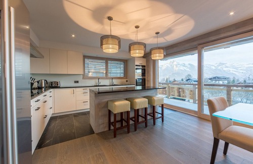 Saint-Pierre-de-Clages Apartment | La Forêt 2 - Spa access