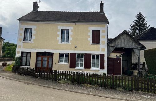 Sainte-Colombe-sur-Loing House | La Forge 5 personnes