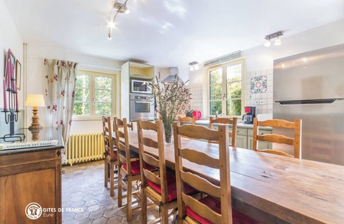Lorleau Cottage | La Forlane, charming bed and breakfast in Lyons-la-Forêt