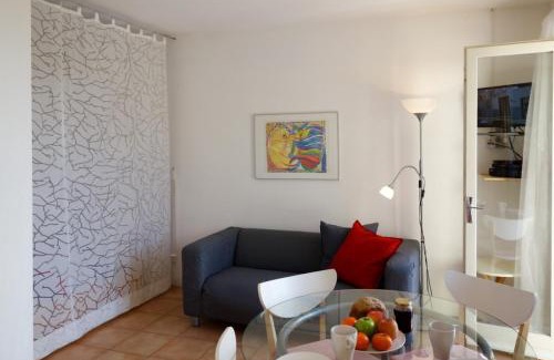 Mirabel-aux-Baronnies House | La Françonne- Gîte Rouge - Drôme Provençale