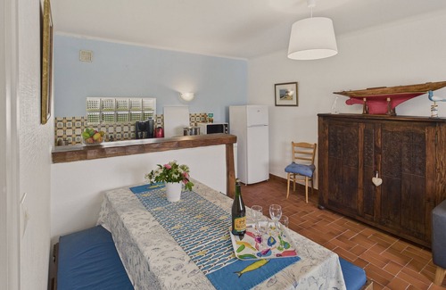 Guilvinec Ski Chalet | La Frégate – For 4 in a Cottage with Garden