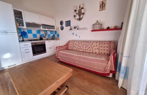 Trinita d'Agultu House | LA FRISAIA Appartamento vista mare L4