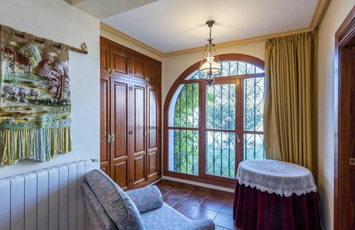 Cuevas del Becerro Villa | La Fuentezuela Cuevas del Becerro by Ruralidays