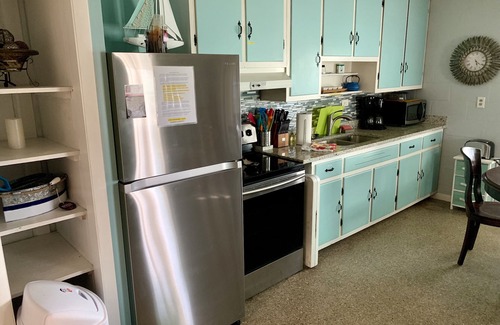 Kiska Beach Cottage | La Gabriella - Sunnyside Breeze Cottage/Walking Distance to Laguna Beach