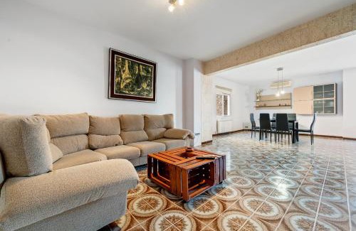 Aldover Apartment | La Garrofera