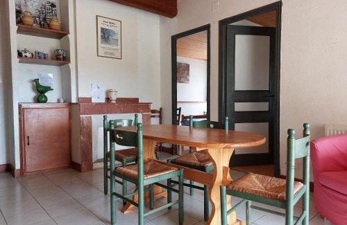 Airoux Apartment | La Ginelle - Appartement Terrasse
