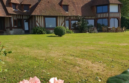 Honfleur House | La Girelle - Prestige beachfront villa with private beach access