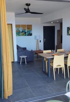 Vieux-Fort Apartment | La Goelette