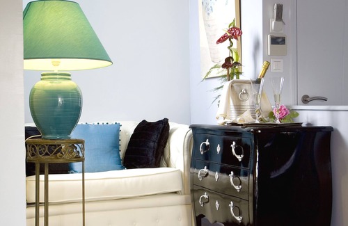 Chatellerault Hotel | La Gourmandine