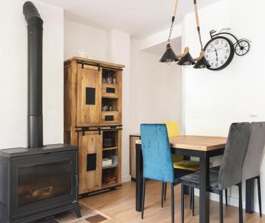 Candanchu Apartment | La gran plaza de candanchu