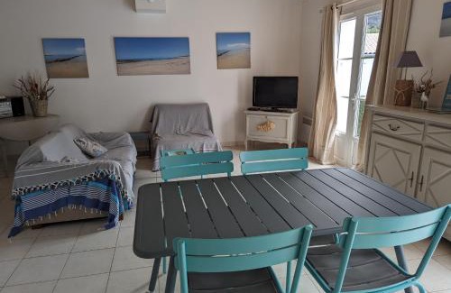 Saint-Georges-d'Oleron House | La Grande Margotte by Edgar et Alfred