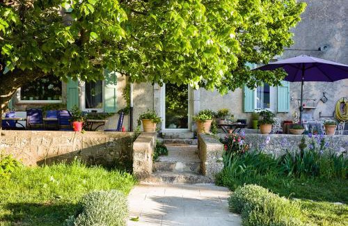 Nans-les-Pins Bed & Breakfast | La Grande Maison De Nans
