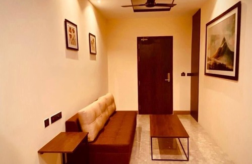 Karaikal Hotel | LA GRANDE SUITE & BANQUET HALL