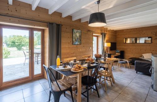 Chainaz-les-Frasses House | La Grange de Capucine, gite de caractère