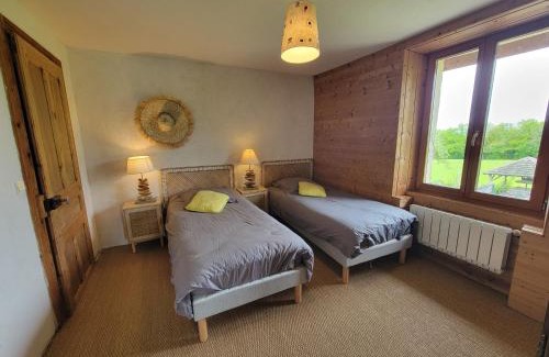 Chainaz-les-Frasses House | La Grange de Capucine, gite de caractère