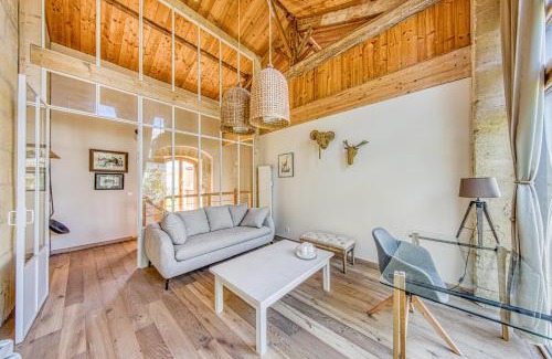 Lamarque House | La Grange De La Maison Reverdi