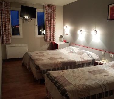 Nitry Hotel | La Grange de Marie