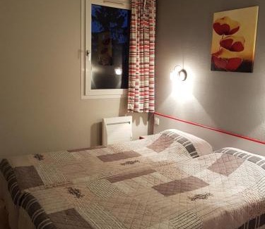 Nitry Hotel | La Grange de Marie
