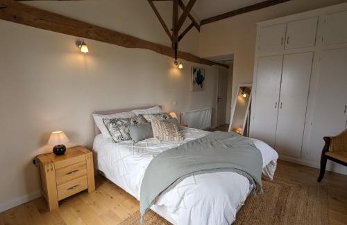 Blanzaguet-Saint-Cybard Villa | La grange des Bardins