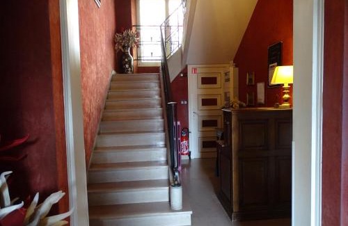 Saint-Vaast-la-Hougue Hotel | La Granitiere Maison de Charme