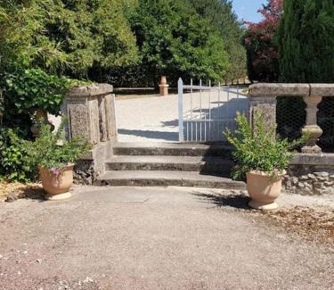 Saintes Apartment | La Grelauderie 6