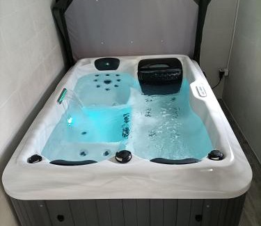 Ranville Bed & Breakfast | La Grimodière Chambre en rez de chaussée