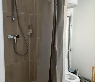 Ranville Bed & Breakfast | La Grimodière Chambre en rez de chaussée