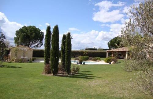 La Tour-d'Aigues House | La Guéritaulde