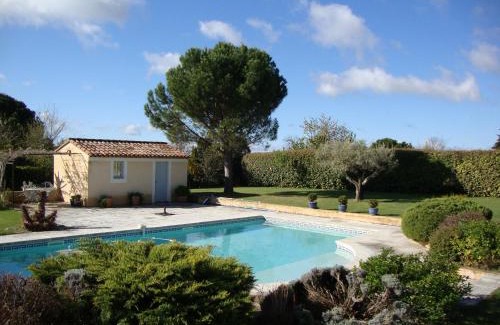 La Tour-d'Aigues House | La Guéritaulde