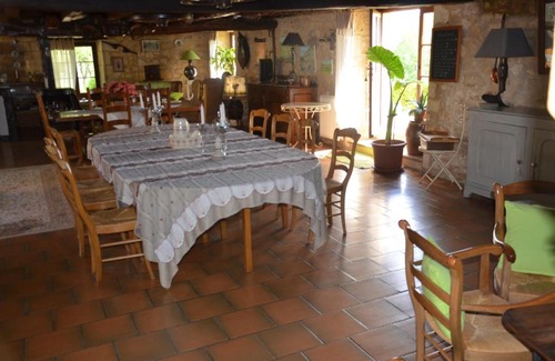 Cenac-et-Saint-Julien Bed & Breakfast | La Gueriniere