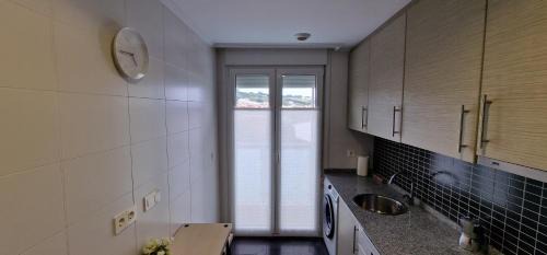 Luanco Apartment | La Isla de la Erbosa 2 de Luanco, Con Garaje 3 Hab - VUT-4925-AS