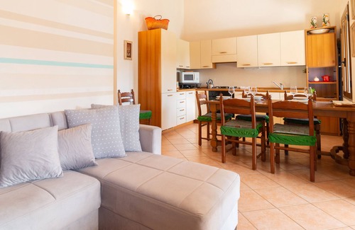 Santa Caterina Apartment | La Casa Delle Rose - Two Bedroom Apartment, Sleeps 5