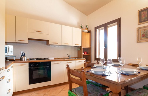 Santa Caterina Apartment | La Casa Delle Rose - Two Bedroom Apartment, Sleeps 5