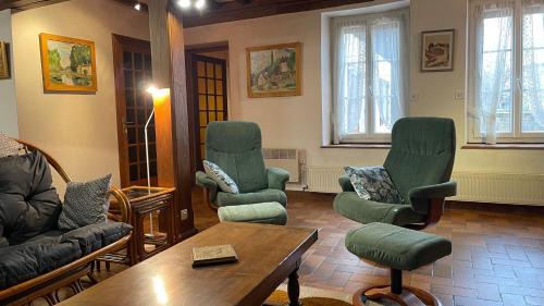 Le Villars House | La Jolytine - Maison Familiale en Campagne