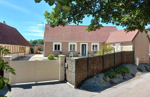 Greges House | "La Jongleuse" * house 5 min from Dieppe, between sea and forest .