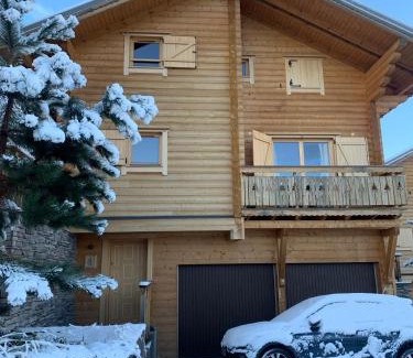 Le Devoluy Ski Chalet | La joue du loup Bord des pistes - Chalet en bois de charme pour 10 personnes