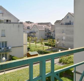 Mainvilliers Apartment | La Kasa