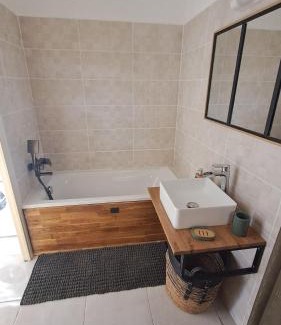 Saint-Pierre Apartment | La Kay Jade