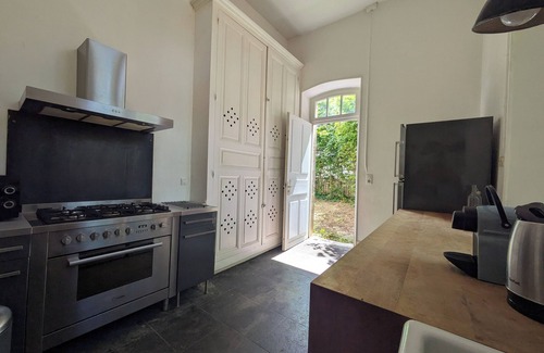 Saint-Gengoux-le-National House | La Lampisterie - Converted railway workshop on the edge of the Voie Verte