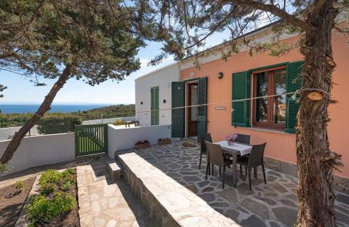 Stintino House | La Lampara - Casa Panoramica 4 Km dalla Pelosa