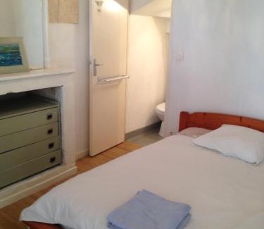 Saint-Jean-d'Angely Apartment | La Laverie