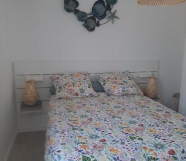 Leucate House | La Leucatine classée 4 étoiles, 2 chambres ,1 canapé convertible dans le salon et 2 salles d'eau