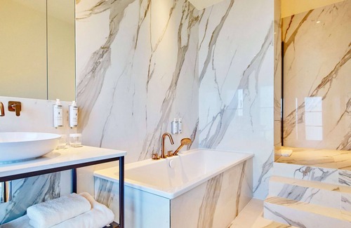 Old Town Hotel | La Licorne Hotel & Spa Troyes - MGallery Collection