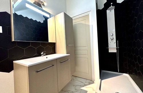 Dinant House | La Little House de Dinant