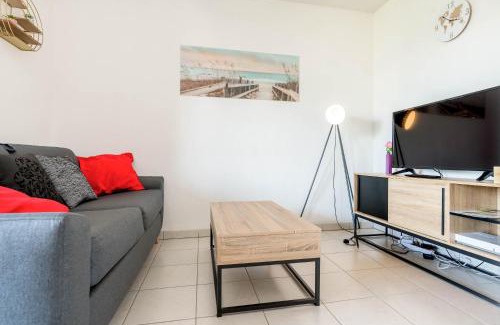 Toulouse South-East Apartment | La loge du Minotaure, parking et bureaux