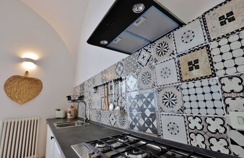 Capri House | La Loggia, a splendid Capri house a stone's throw from the famous square