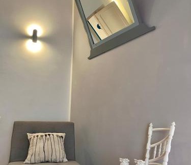 Monte di Pieta Apartment | La Loggia del Capo