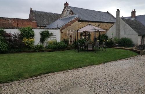 Montigny-sur-Crecy Other | La lolavane
