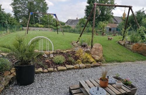 Montigny-sur-Crecy Other | La lolavane